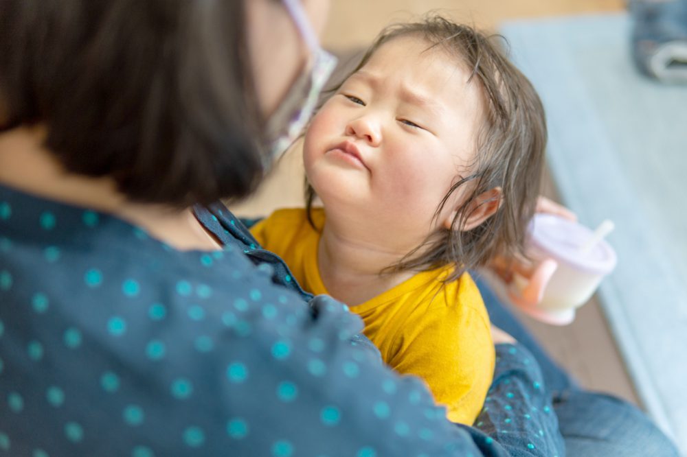 【子育てしつけ】夕方からぐずりだす！黄昏泣きの対策は？