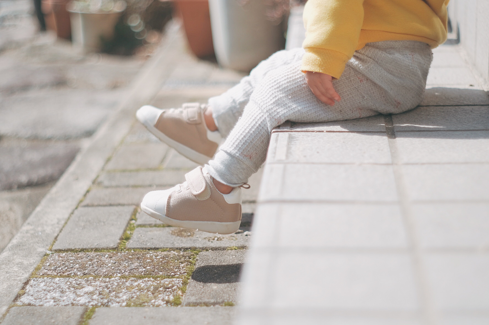 急成長する子どもの足に大切な「靴選び」